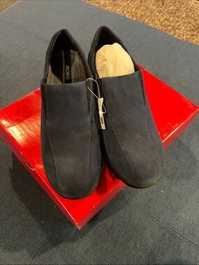 Sporto Navy Slip-On Suede Mules